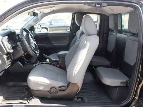 Used 2016 Toyota Tacoma SR w/ SR Convenience Package AWD/4WD image 19