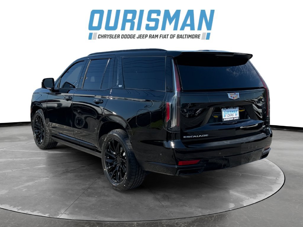 Used 2023 Cadillac Escalade Sport w/ Touring Package AWD/4WD image 4
