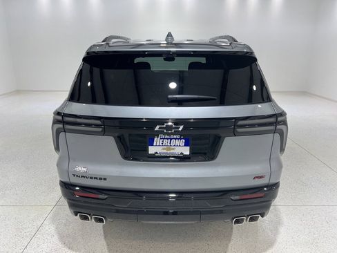 New 2026 Chevrolet Traverse RS image 4