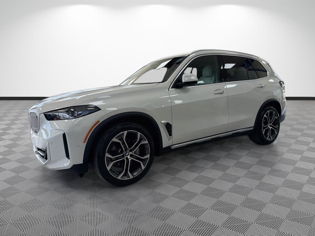Used 2026 BMW X5 xDrive40i AWD/4WD image 36