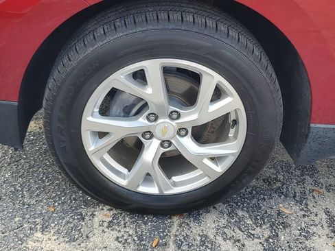 Used 2018 Chevrolet Equinox Premier AWD/4WD image 30