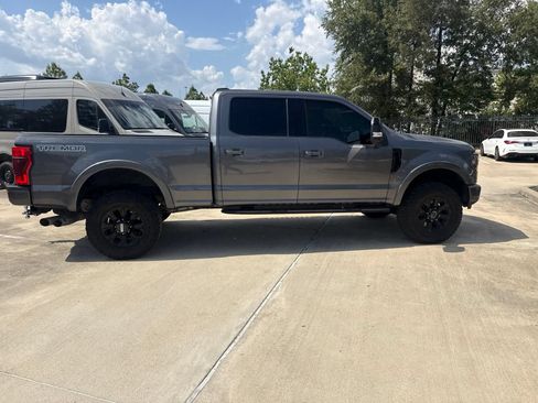 Used 2021 Ford F250 Lariat AWD/4WD image 3