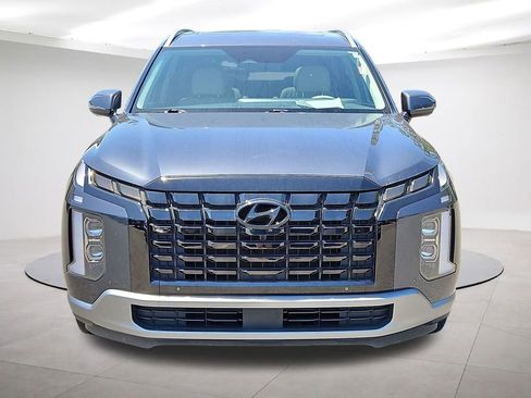 Used 2024 Hyundai Palisade Limited AWD/4WD image 2
