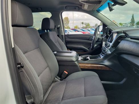 Used 2018 Chevrolet Tahoe LS image 31