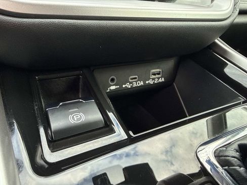 Used 2024 Subaru Outback Limited XT image 33