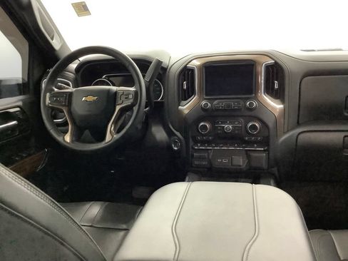 Used 2023 Chevrolet Silverado 2500 High Country w/ Technology Package AWD/4WD image 33