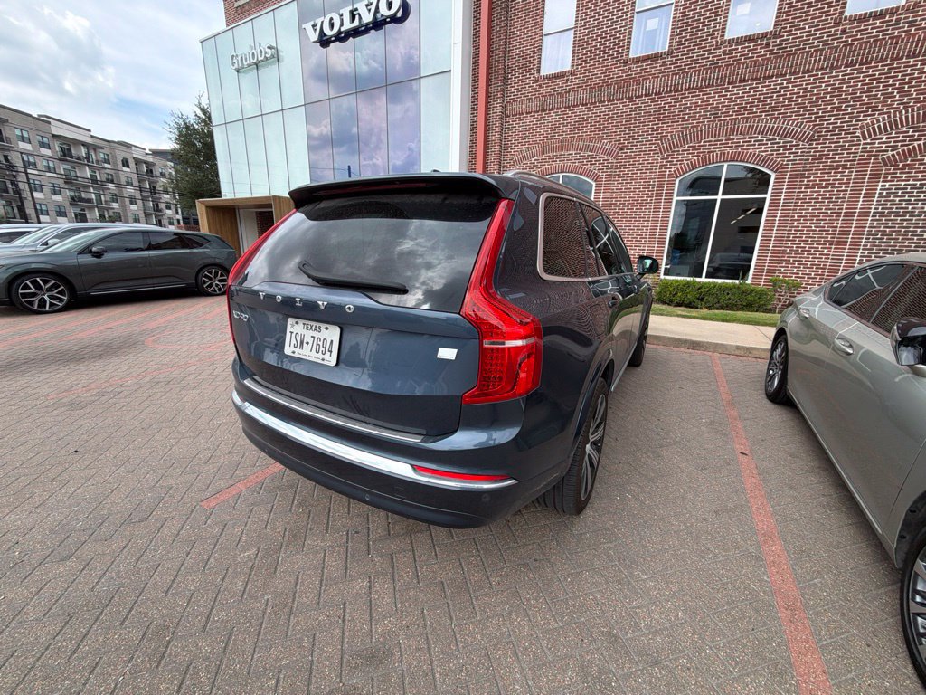 Used 2024 Volvo XC90 T8 Plus w/ Protection Package Premier AWD/4WD image 11