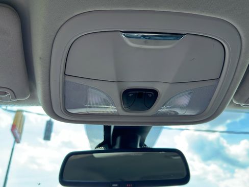 Used 2017 Chrysler 200 Limited Platinum image 49