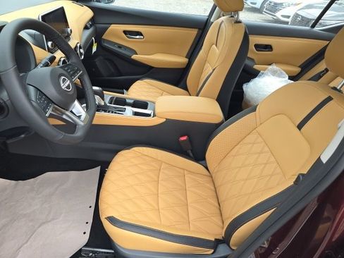 New 2025 Nissan Sentra SV w/ SV Premium Package image 4