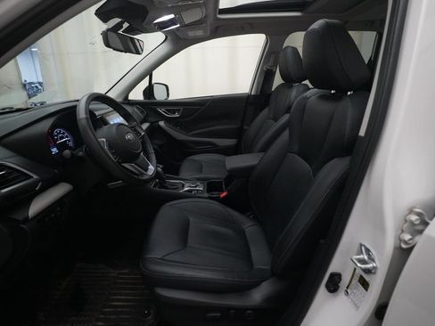 Used 2024 Subaru Forester Limited AWD/4WD image 8