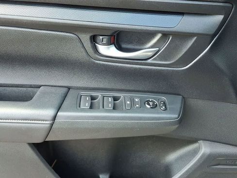 Certified 2024 Honda CR-V LX image 10
