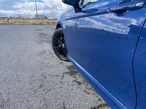 Used 2025 Toyota Camry SE image 27