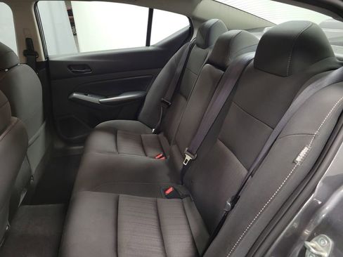 Used 2024 Nissan Altima 2.5 SV image 19