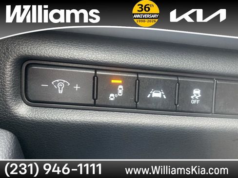 Used 2020 Kia Telluride S w/ S 8 Passenger Seating Package image 23