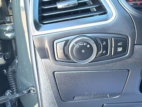 Certified 2023 Ford Edge SEL w/ Convenience Package image 15