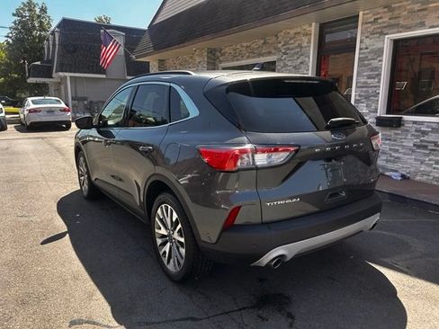 Used 2020 Ford Escape Titanium AWD/4WD image 5