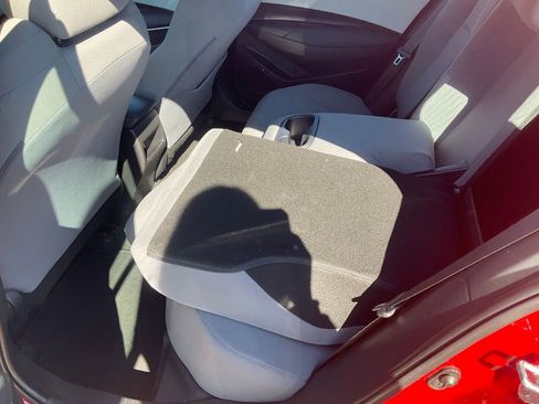 Used 2021 Toyota Corolla SE image 29