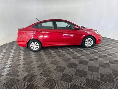 Used 2015 Hyundai Accent GLS FWD image 6
