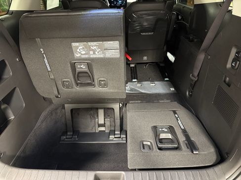 New 2026 Kia Carnival SX Prestige FWD image 26
