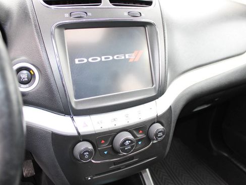 Used 2016 Dodge Journey R/T w/ Driver Convenience Group image 15