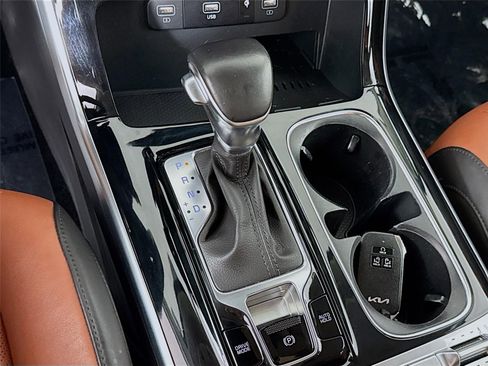 Used 2023 Kia Carnival SX FWD image 18
