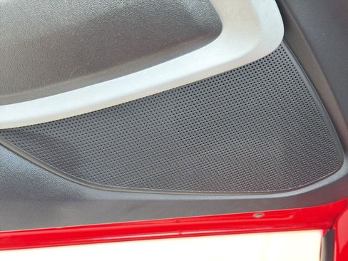 Used 2020 Chevrolet Camaro LT RWD image 22