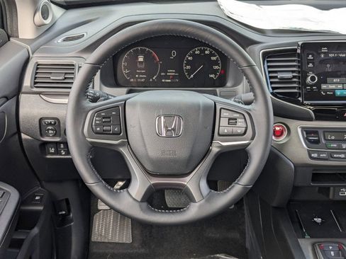 New 2026 Honda Ridgeline Sport image 18