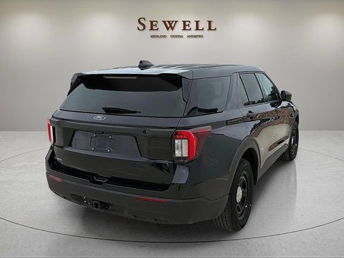 New 2026 Ford Explorer 4WD Police Interceptor image 4