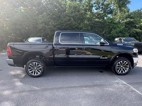 Used 2025 RAM 1500 Limited w/ Trailer Tow Group AWD/4WD image 4