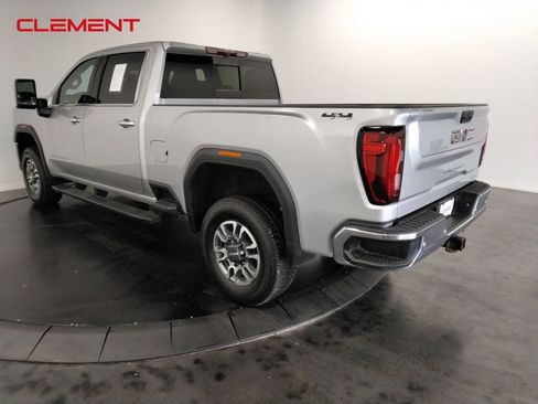 Used 2022 GMC Sierra 2500 SLT w/ SLT Convenience Package image 7