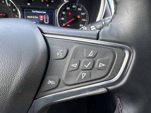 Used 2024 Chevrolet Equinox LT image 25