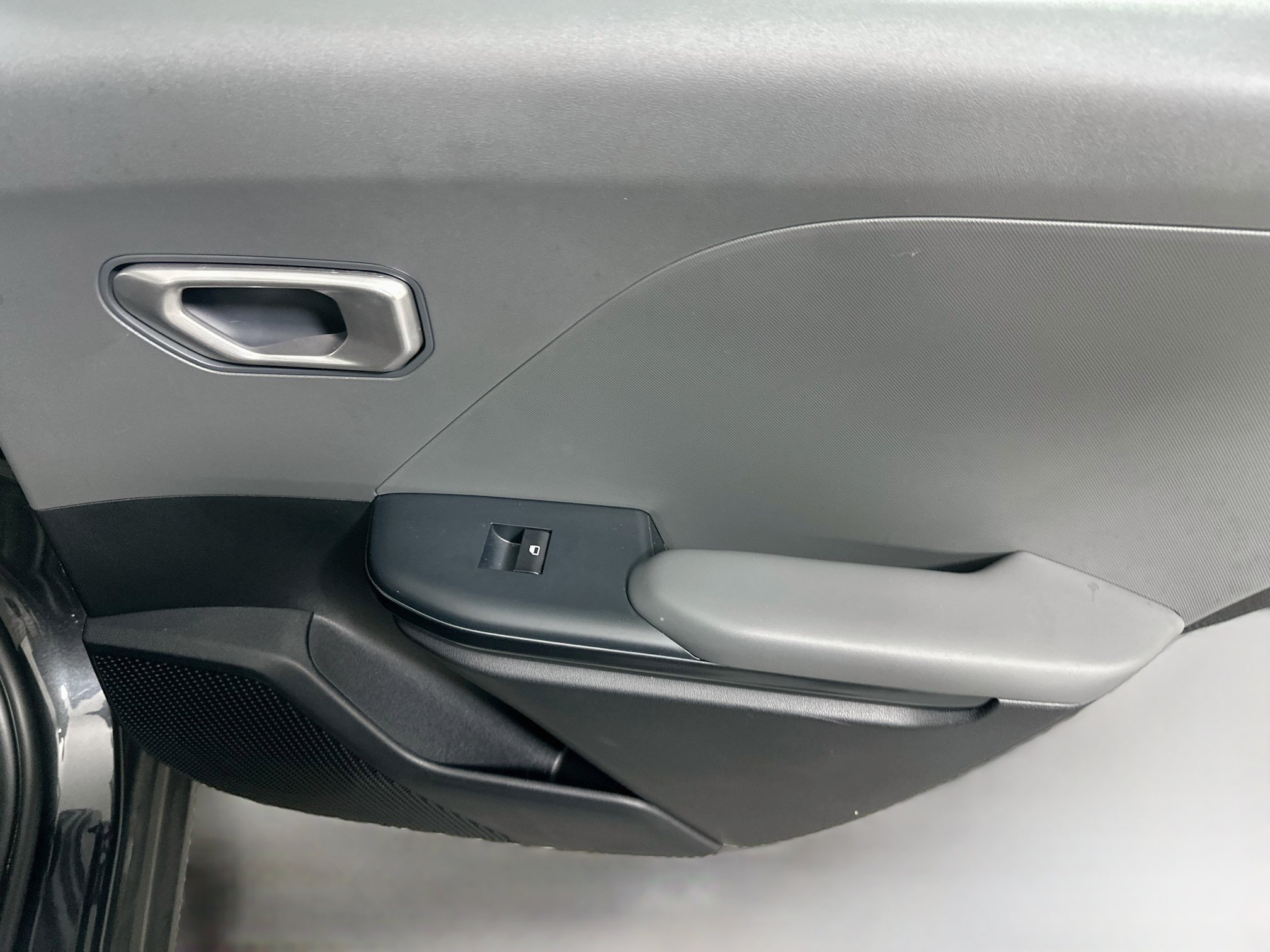 Used 2025 Kia K4 FWD image 29