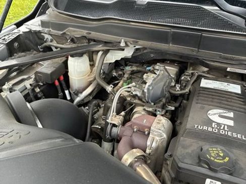 Used 2022 RAM 3500 Tradesman AWD/4WD image 23