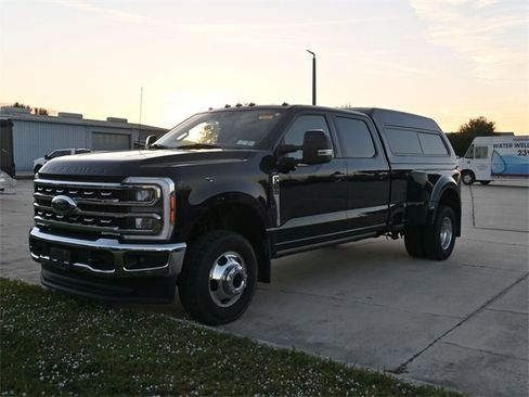 Used 2023 Ford F350 Lariat w/ Lariat Ultimate Package image 5