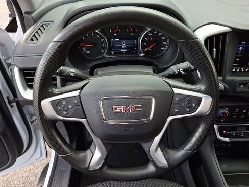 Used 2022 GMC Terrain SLE w/ Driver Convenience Package AWD/4WD image 18
