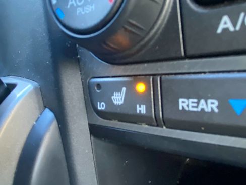 Used 2012 Honda Pilot Touring image 29