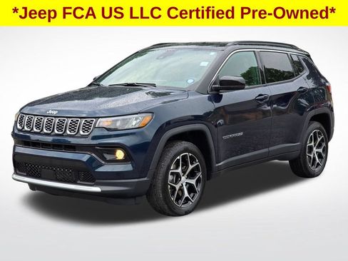 Used 2024 Jeep Compass Limited AWD/4WD image 2