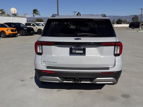 New 2026 Ford Explorer Platinum image 11