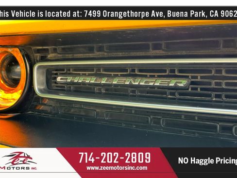 Used 2018 Dodge Challenger SXT image 47