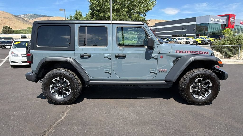 Used 2026 Jeep Wrangler Unlimited Rubicon AWD/4WD image 2