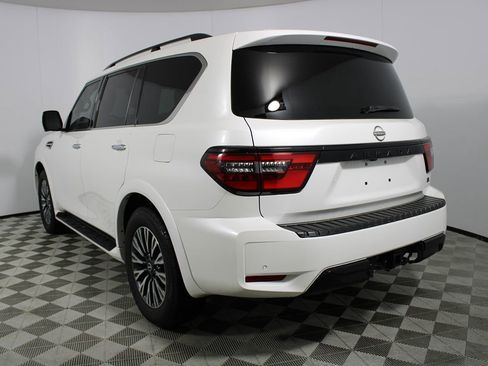 Used 2023 Nissan Armada SL w/ Midnight Edition Package image 41