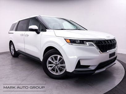 Used 2024 Kia Carnival LX