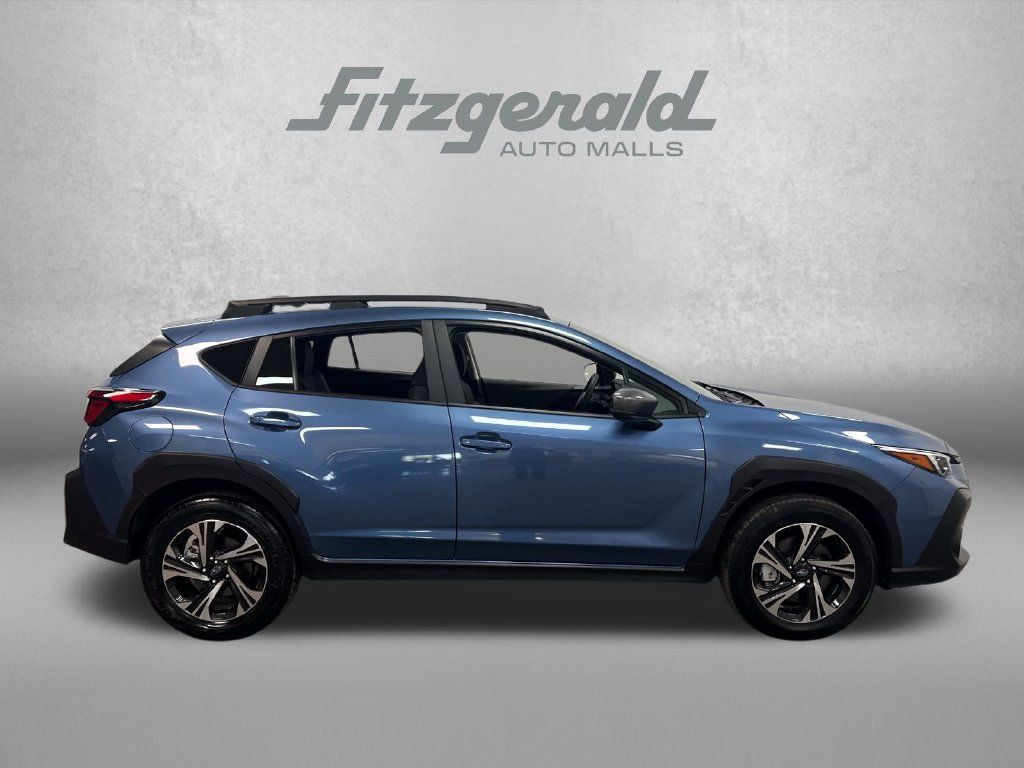Used 2024 Subaru Crosstrek 2.0i Premium AWD/4WD image 7