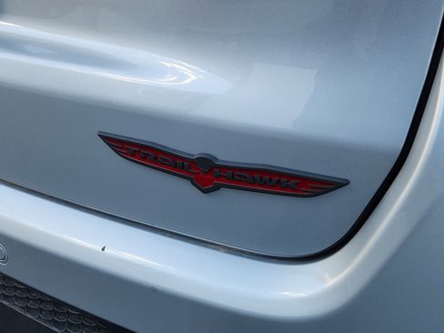 Used 2024 Jeep Compass Trailhawk image 10