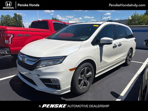 Used 2019 Honda Odyssey Touring image 1
