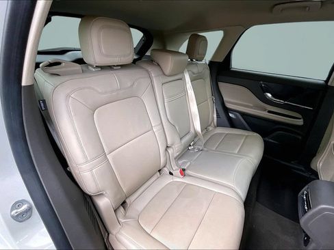 Used 2023 Lincoln Corsair Reserve FWD image 26