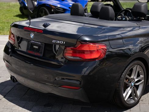 Used 2018 BMW 230i Convertible RWD image 13