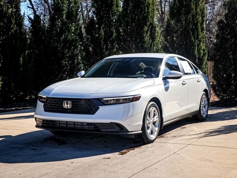 New 2026 Honda Accord LX image 5