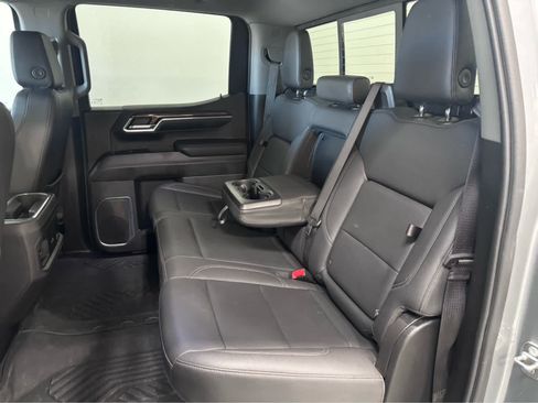 Used 2024 Chevrolet Silverado 1500 RST AWD/4WD image 15