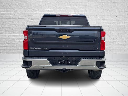 Used 2022 Chevrolet Silverado 1500 LTZ image 5